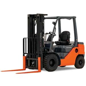 Studio image of a Toyota Core IC Pneumatic Forklift with a lift capacity of 3000-6500 lbs