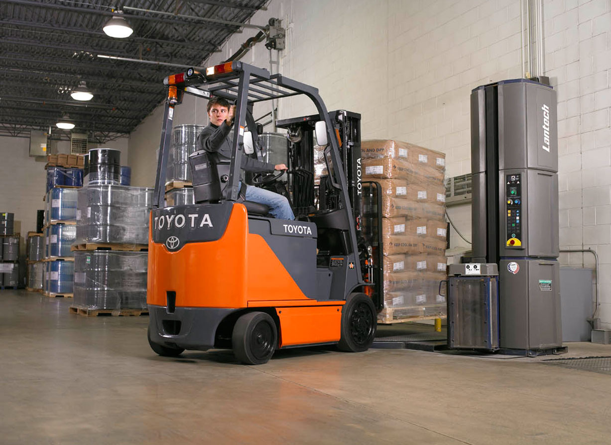 Buying An Electric Forklift Consider Toyota First Toyota Mhs