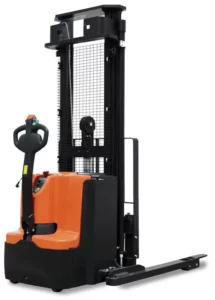 Noblelift straddle-leg electric stacker
