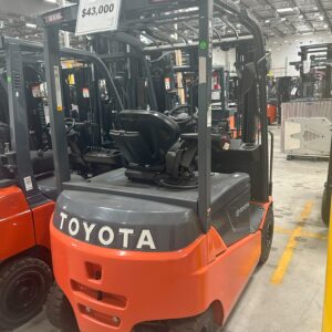 Toyota 80V Electric Pneumatic Forklift