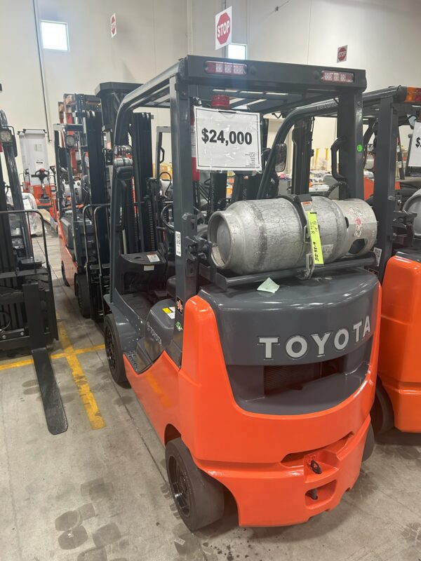 Toyota IC Cushion Forklift - Image 2