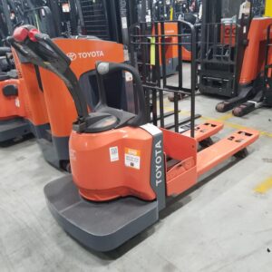 Toyota End-Controlled Rider Pallet Jack (8HBE30)